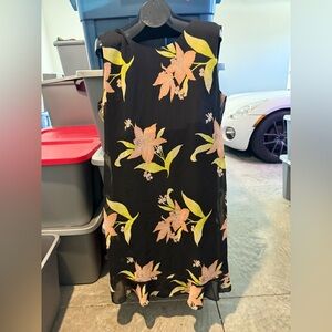 Women’s Black Floral Shift Dress with Peach Blooms p11
